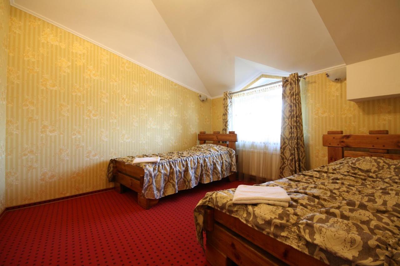Chagari Hotel Lipniki Kültér fotó